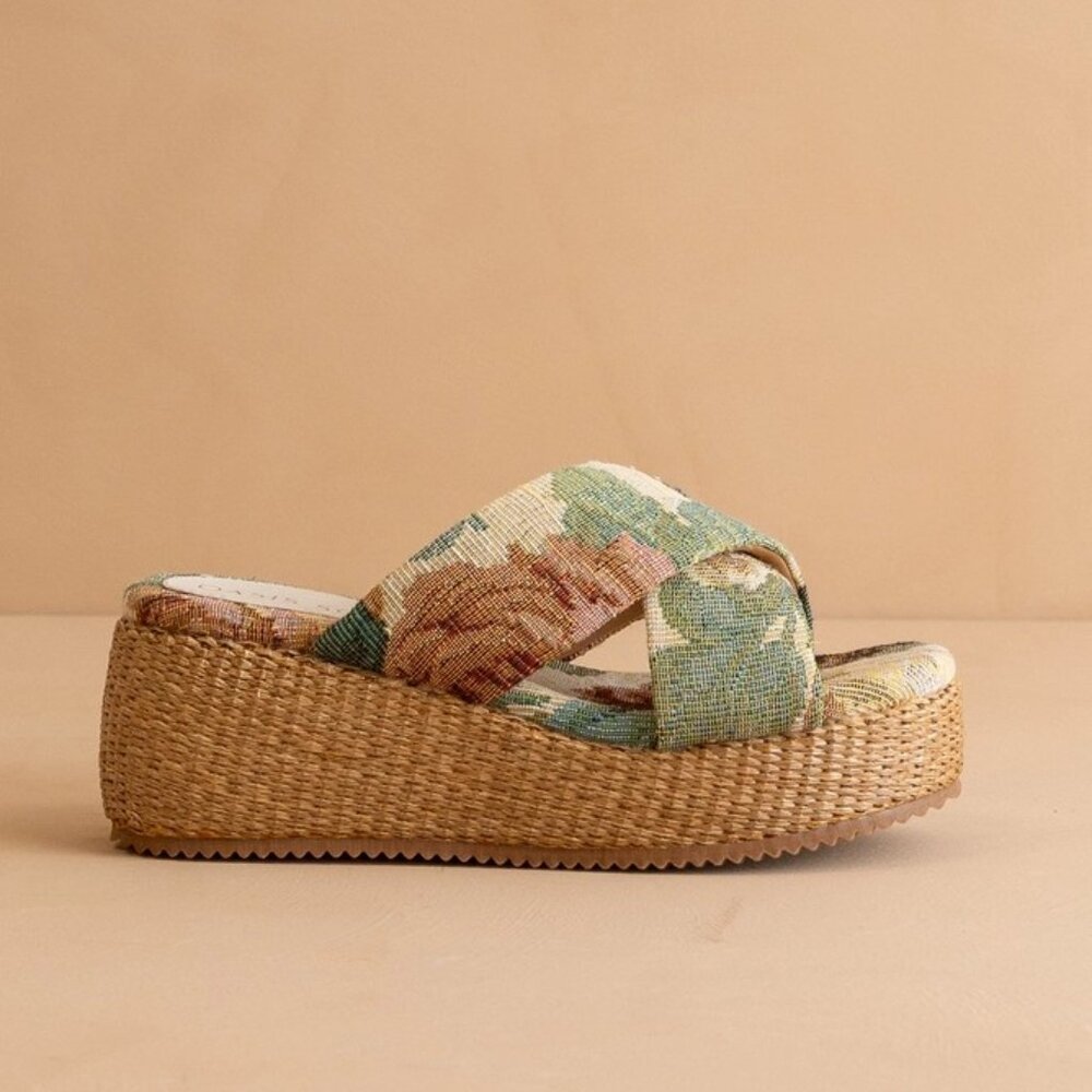 The Fresno | Floral Raffia Platform Sandal